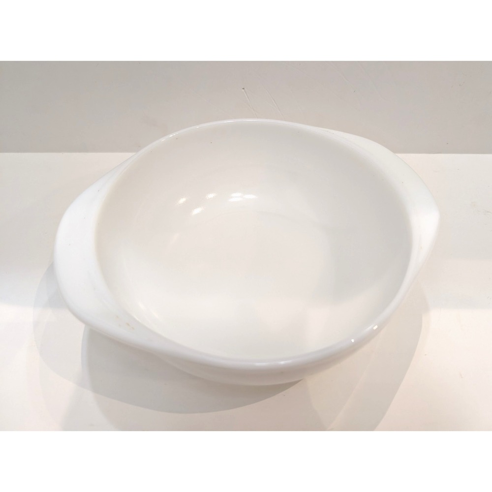 Pyrex #33 Milk Glass 3 Quart Baking Casserole Dish Oven Microwave Safe Vintage